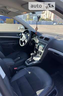 Лифтбек Skoda Octavia 2012 в 