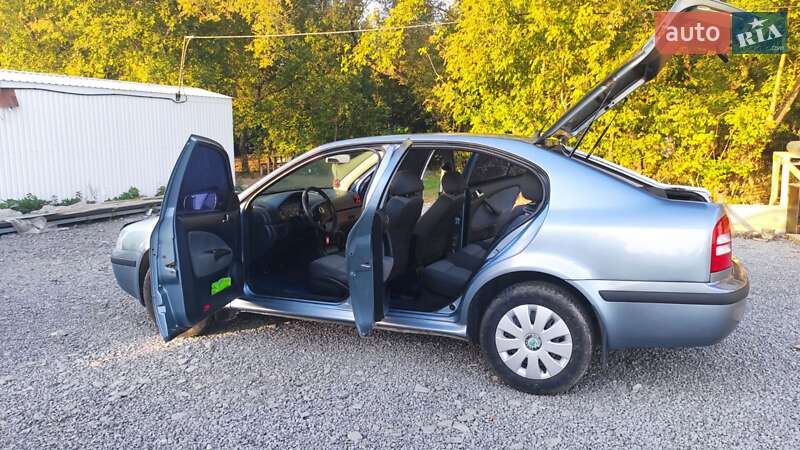 Ліфтбек Skoda Octavia 2006 в Вінниці