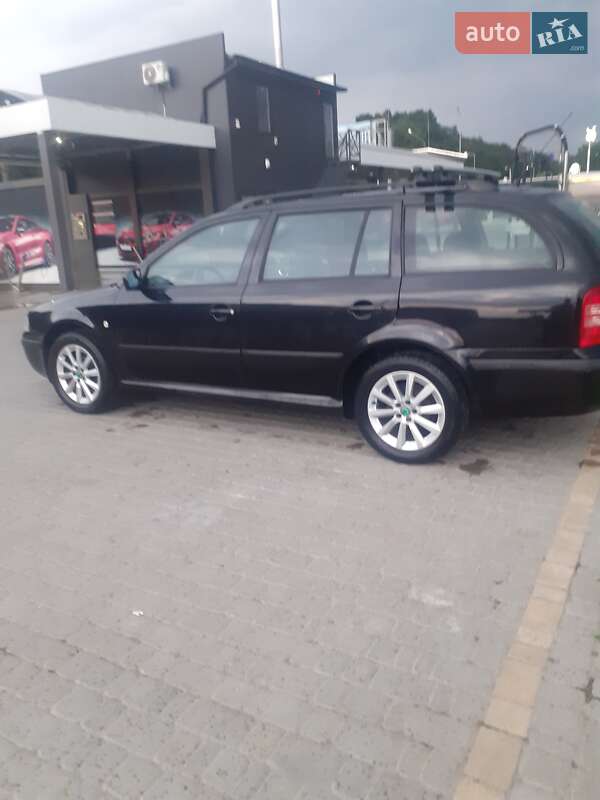 Універсал Skoda Octavia 2006 в Львові