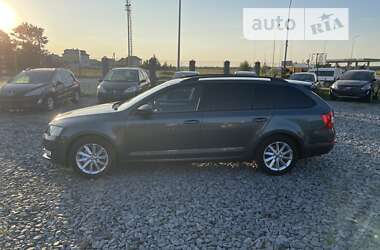 Универсал Skoda Octavia 2015 в 