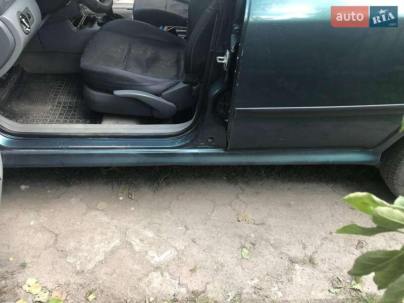 Лифтбек Skoda Octavia 1998 в Бродах