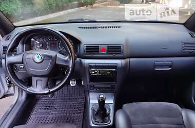 Ліфтбек Skoda Octavia 2010 в 