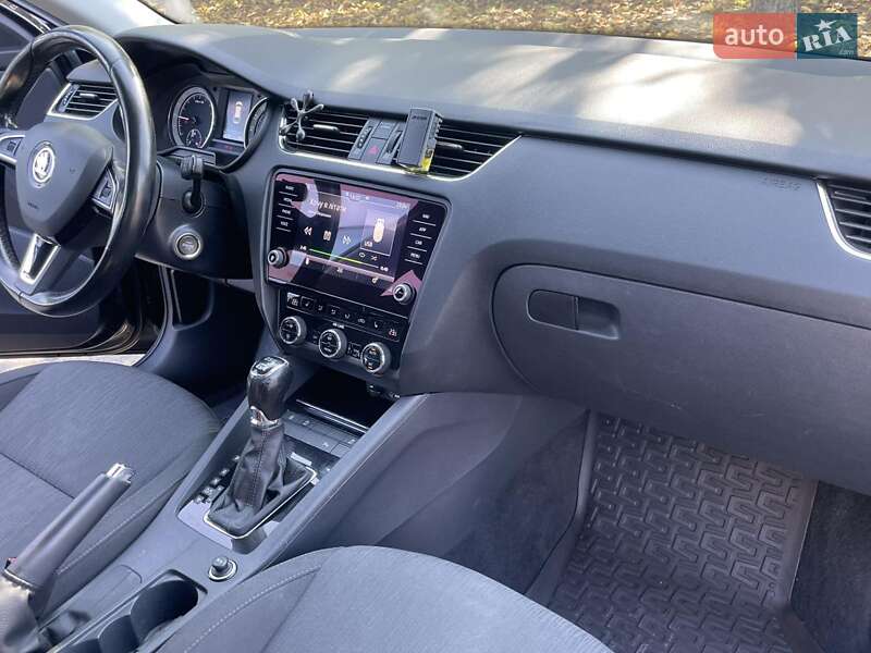 Універсал Skoda Octavia 2017 в Умані