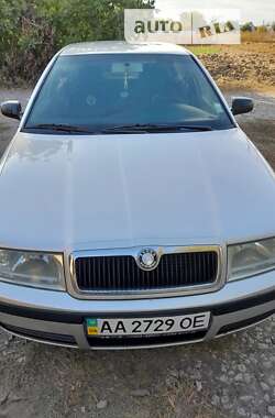 Ліфтбек Skoda Octavia 2004 в Кагарлику