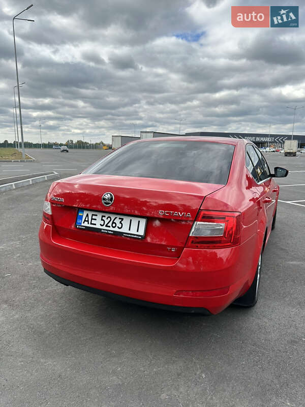 Ліфтбек Skoda Octavia 2013 в Дніпрі