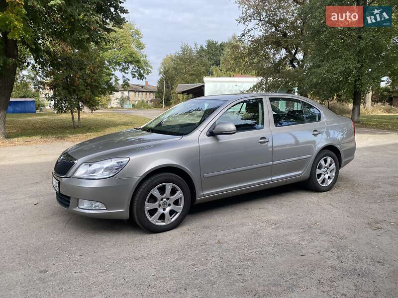 Ліфтбек Skoda Octavia 2011 в Лебедині