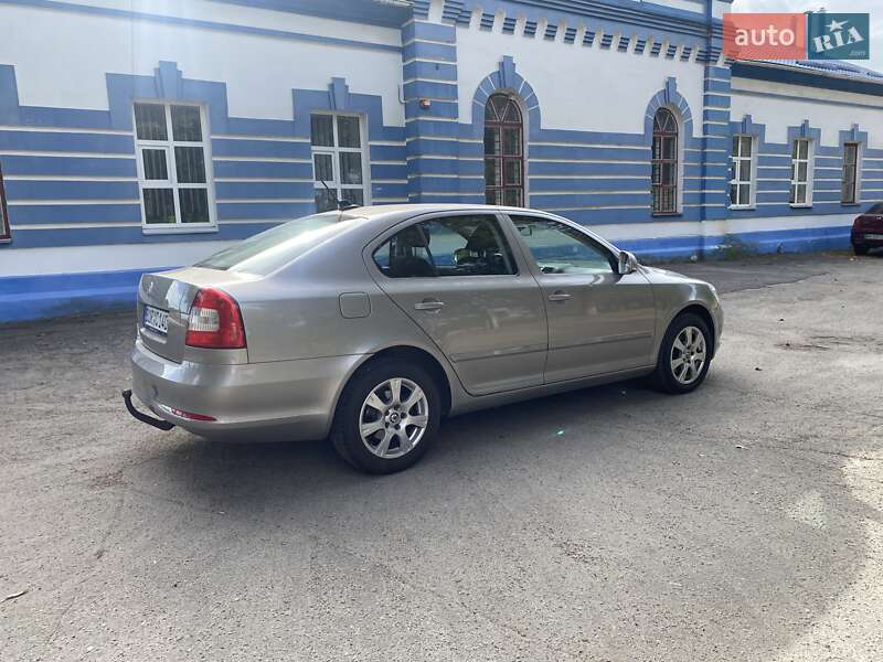 Ліфтбек Skoda Octavia 2011 в Лебедині