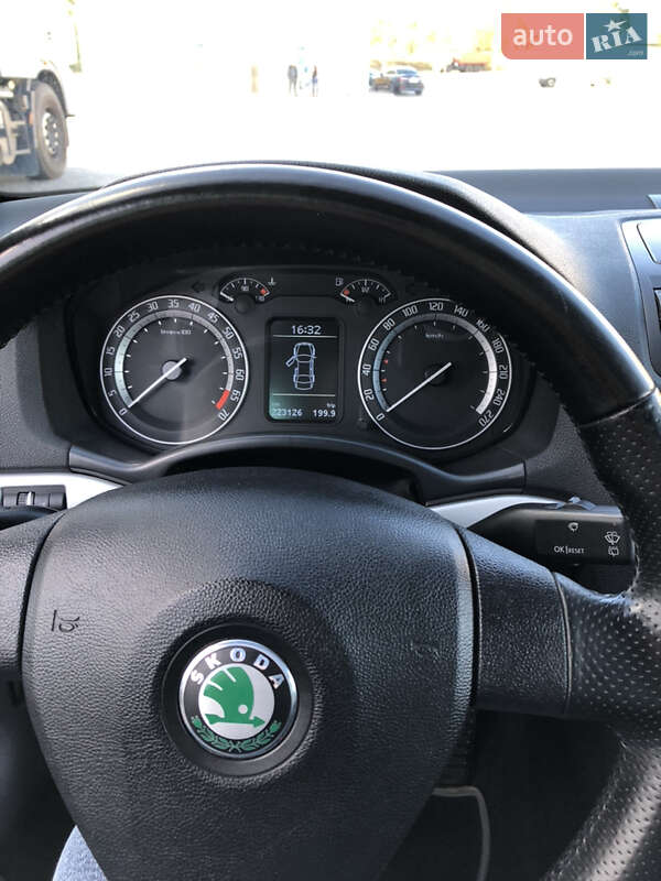Универсал Skoda Octavia 2007 в Луцке