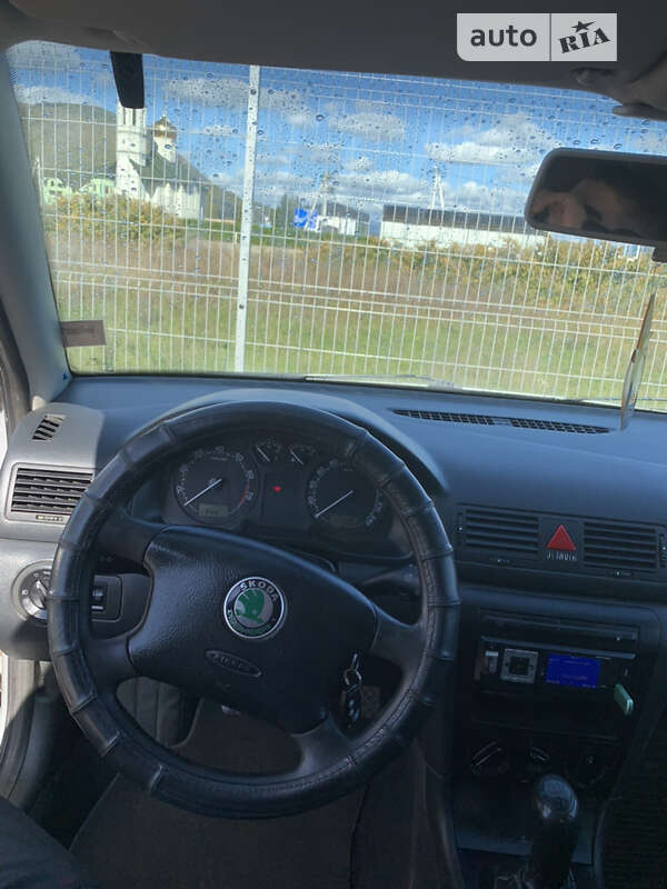 Ліфтбек Skoda Octavia 2005 в Хусті