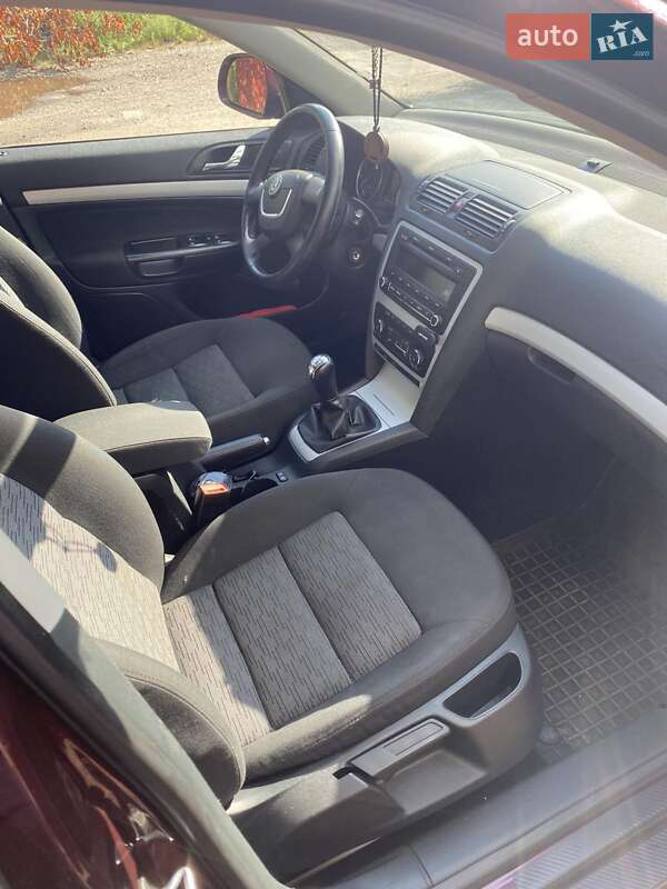 Лифтбек Skoda Octavia 2010 в Белой Церкви
