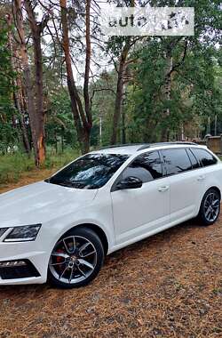 Универсал Skoda Octavia 2017 в Киеве
