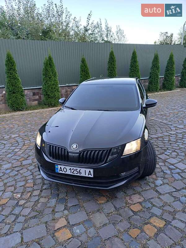 Лифтбек Skoda Octavia 2017 в Мукачево
