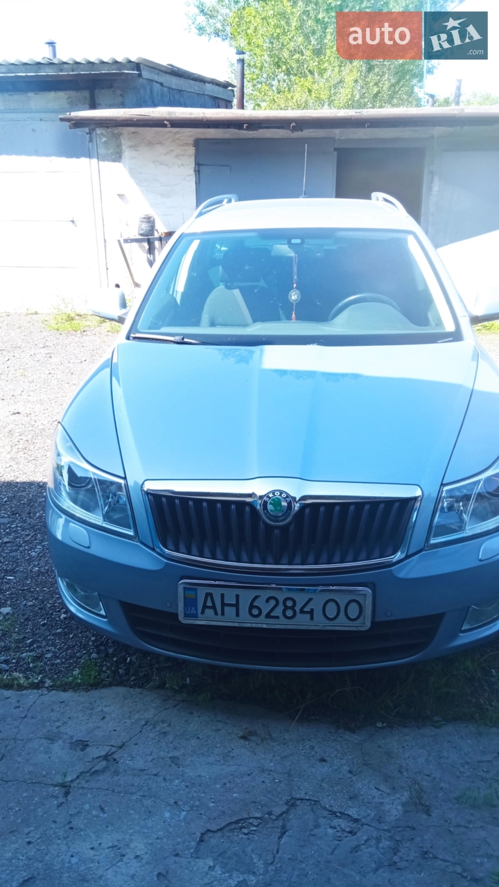 2010 Skoda Octavia - мініатюра 30