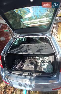 Універсал Skoda Octavia 2010 в Жовтих Водах