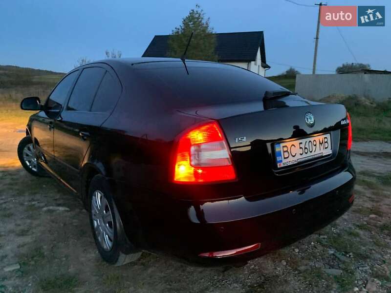 Ліфтбек Skoda Octavia 2011 в Самборі