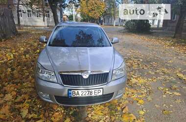 Лифтбек Skoda Octavia 2009 в Кропивницком