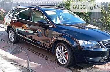 Универсал Skoda Octavia 2014 в Бобровице