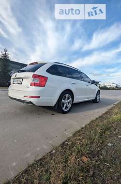 Универсал Skoda Octavia 2015 в Коростене