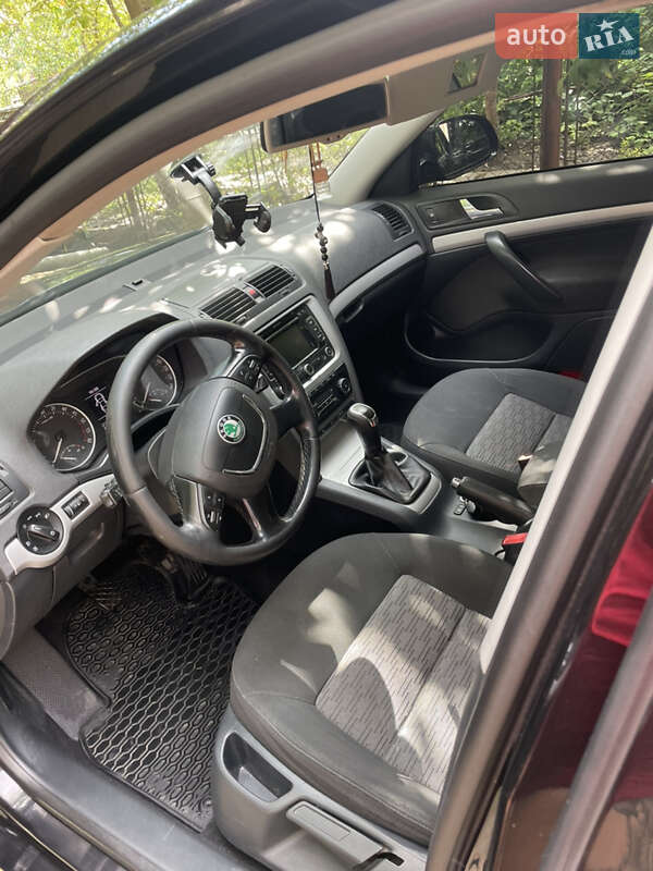 Универсал Skoda Octavia 2012 в Львове