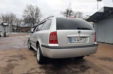 Універсал Skoda Octavia 2007 в Черкасах