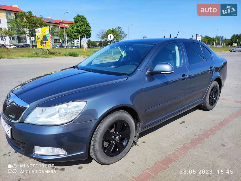 Лифтбек Skoda Octavia 2011 в Бучаче