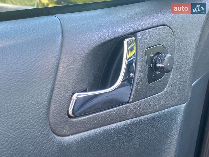 Універсал Skoda Octavia 2001 в Кропивницькому