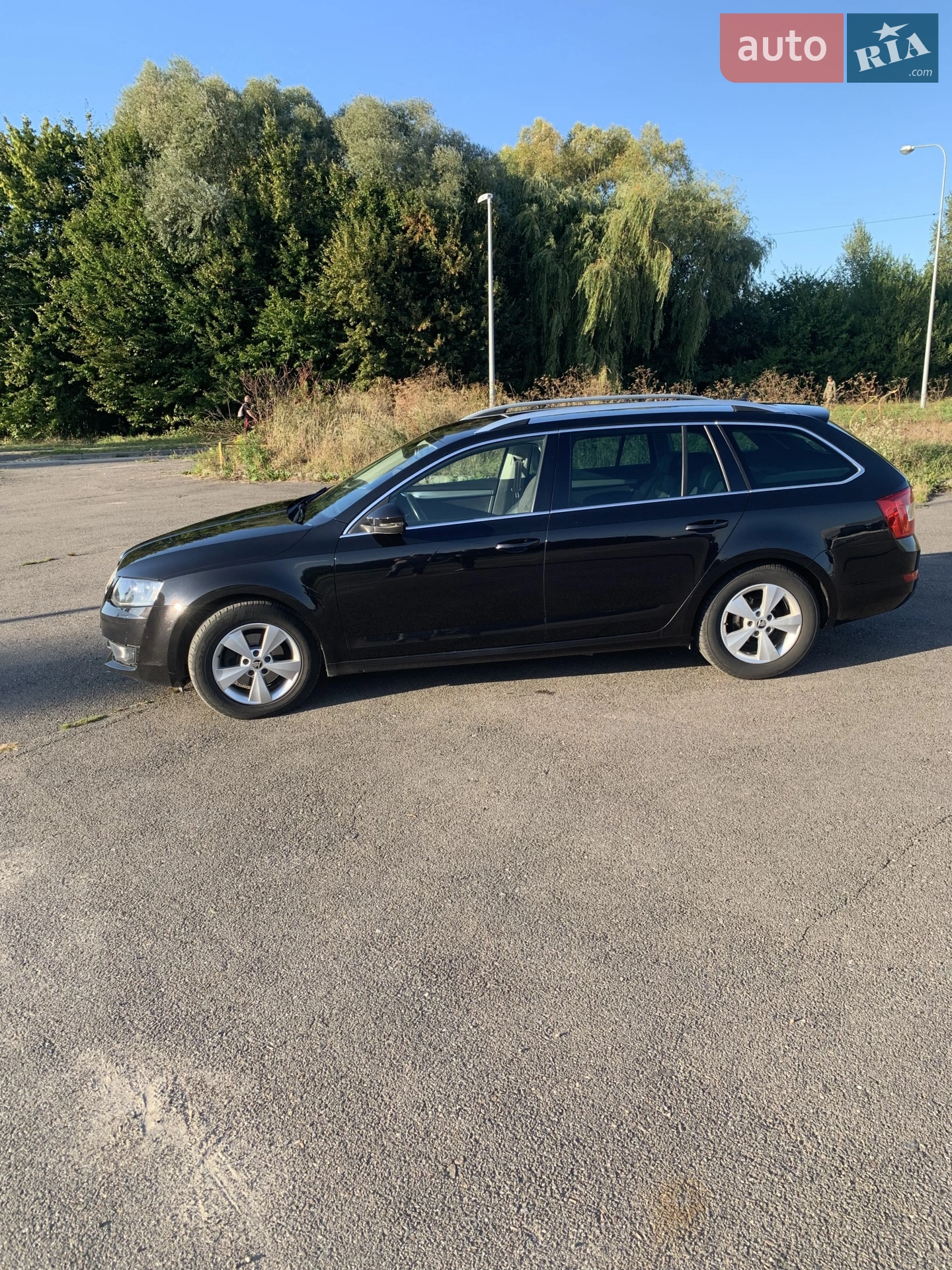 Skoda Octavia 2016 VIN TMBJJ9NE1G0212507 фото оголошення 2 з 6