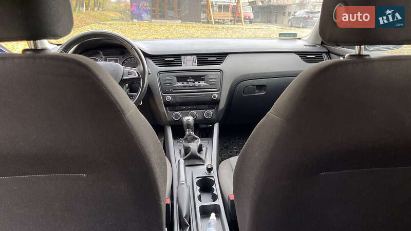 Лифтбек Skoda Octavia 2013 в Тернополе фото 16 Лифтбек Skoda Octavia 2013 в Тернополе