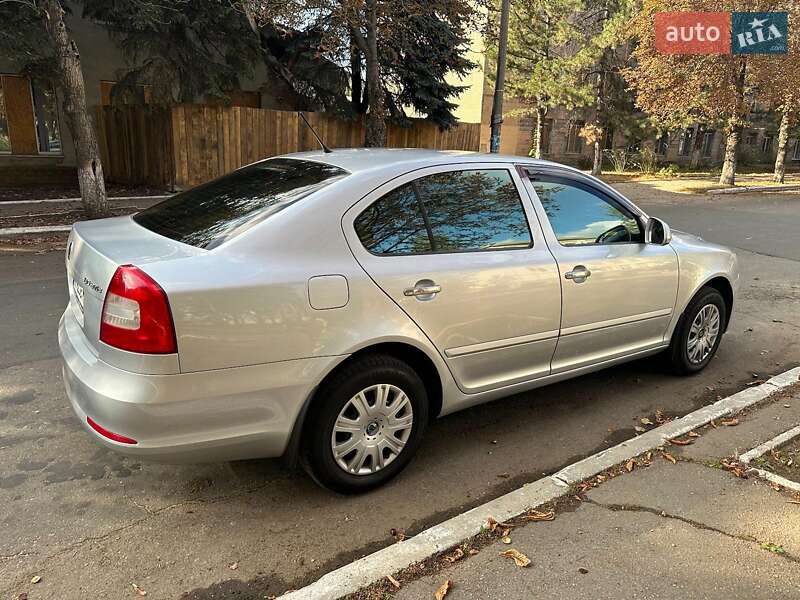 Лифтбек Skoda Octavia 2011 в Константиновке
