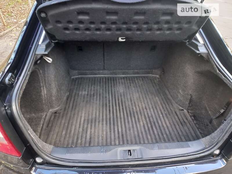 Лифтбек Skoda Octavia 2012 в Киеве