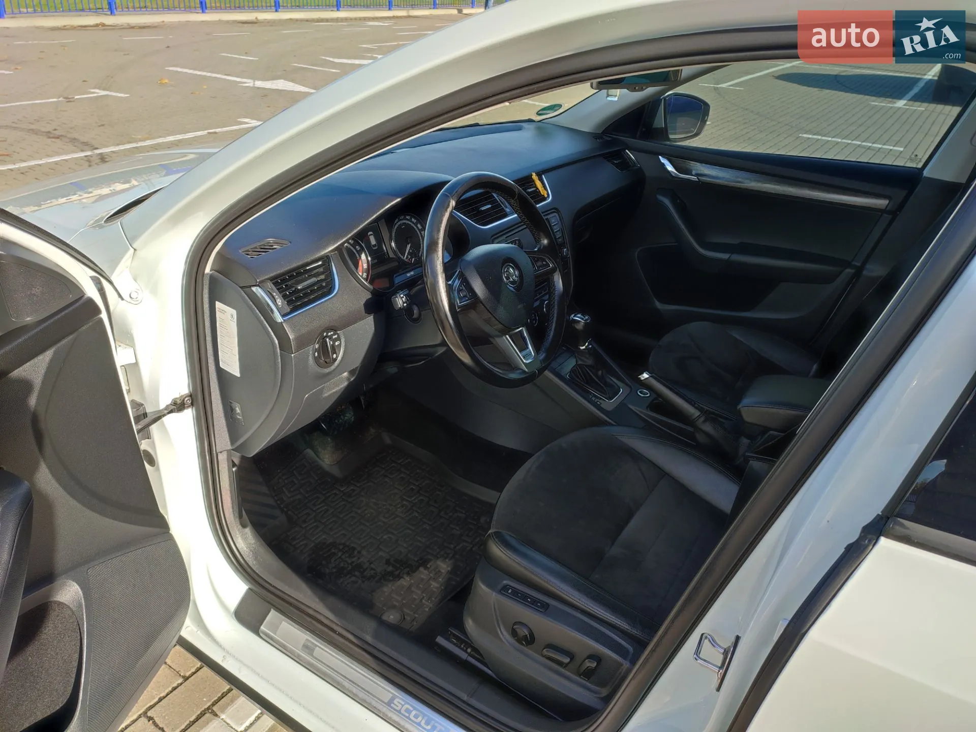 2015 Skoda Octavia - мініатюра 15