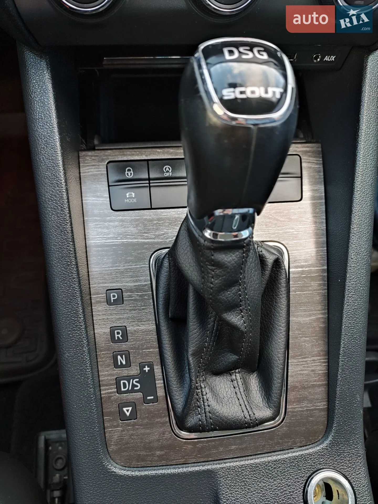 2015 Skoda Octavia - мініатюра 45