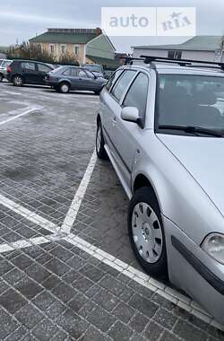 Универсал Skoda Octavia 2000 в Виннице