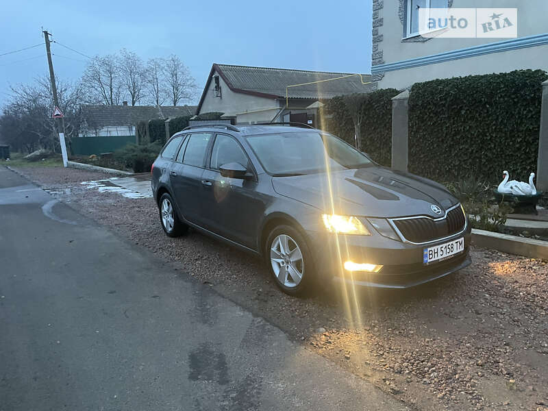 Універсал Skoda Octavia 2018 в Одесі