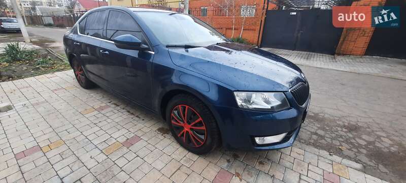 Лифтбек Skoda Octavia 2013 в 