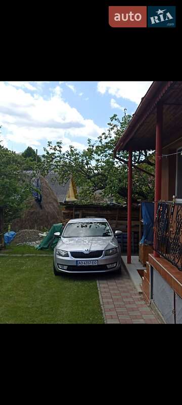 Лифтбек Skoda Octavia 2014 в Межгорье