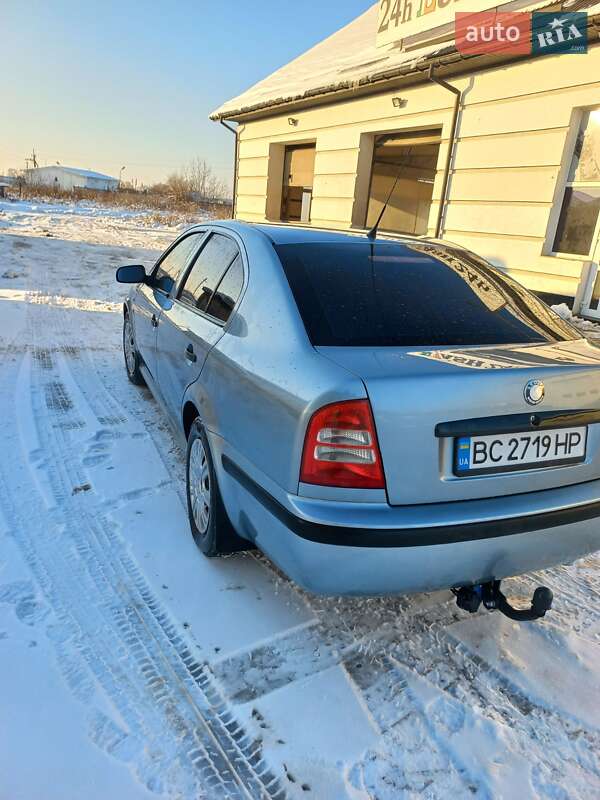 Ліфтбек Skoda Octavia 2003 в Яворові