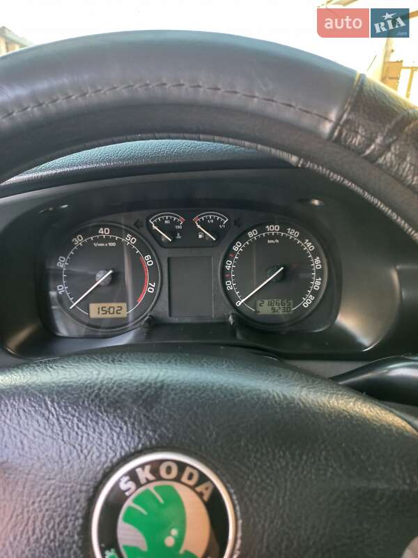 Ліфтбек Skoda Octavia 2003 в Яворові