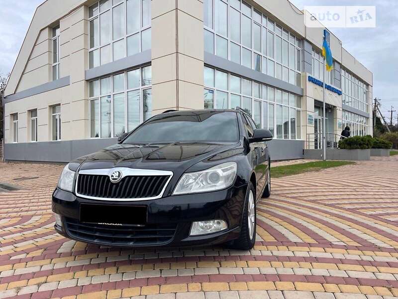 Универсал Skoda Octavia 2009 в Одессе