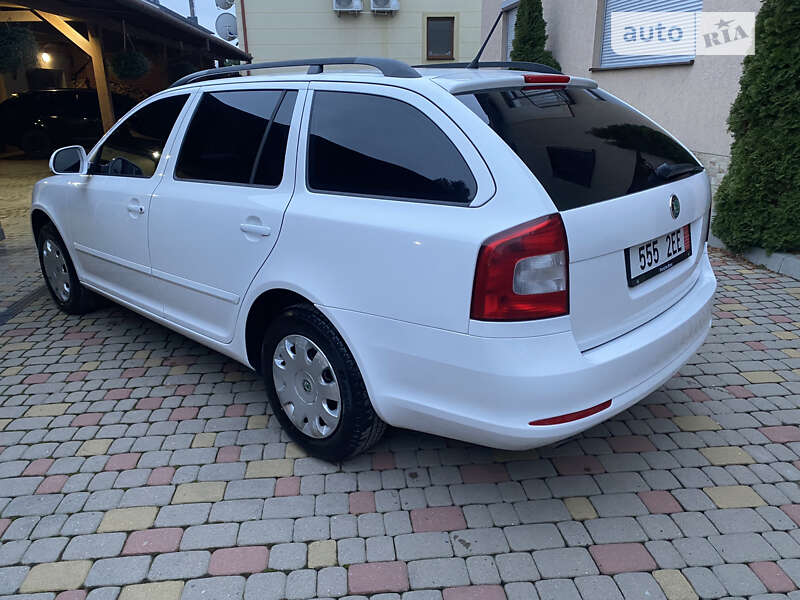 Универсал Skoda Octavia 2013 в Мукачево фото 7 Универсал Skoda Octavia 2013 в Мукачево