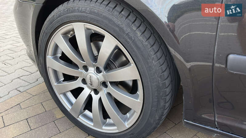 Універсал Skoda Octavia 2011 в Броварах