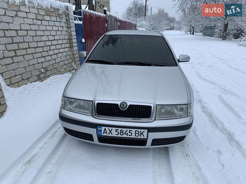 Лифтбек Skoda Octavia 2006 в Чугуеве