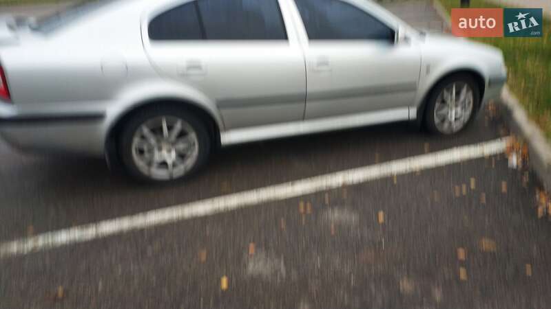 Лифтбек Skoda Octavia 2007 в Запорожье