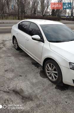 Лифтбек Skoda Octavia 2014 в 