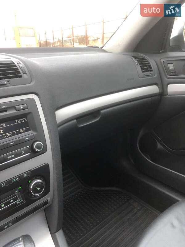 Універсал Skoda Octavia 2012 в Луцьку