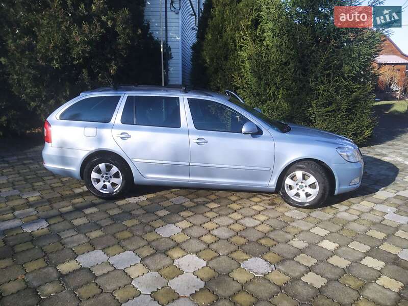 Универсал Skoda Octavia 2011 в Кропивницком фото 14 Универсал Skoda Octavia 2011 в Кропивницком