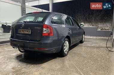 Универсал Skoda Octavia 2010 в 