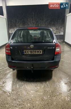 Универсал Skoda Octavia 2010 в 