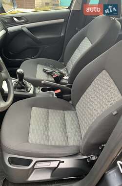 Универсал Skoda Octavia 2010 в 
