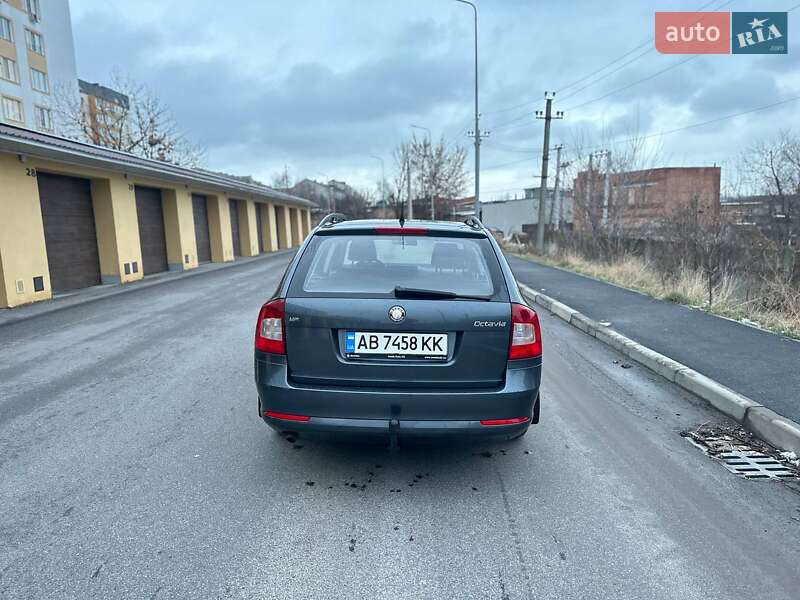 Универсал Skoda Octavia 2010 в Виннице